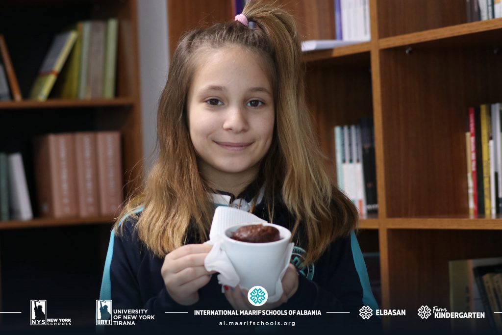 272793654_979593456000277_1781400997381689831_n